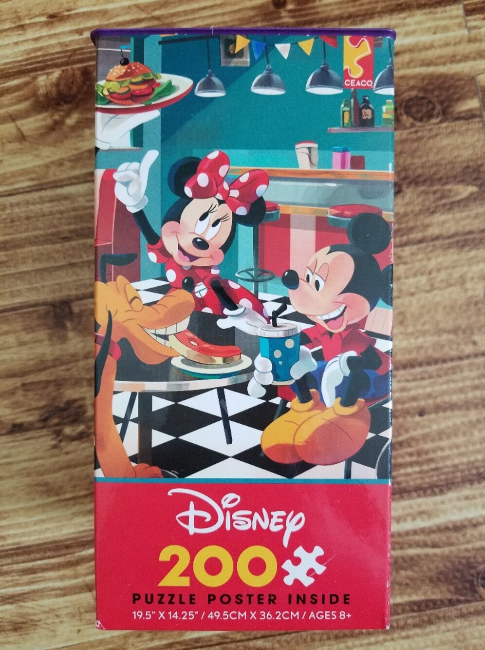 Mickey & Minnie Friends Ceaco Disney Diner 200 Pc Jigsaw Puzzle NIB